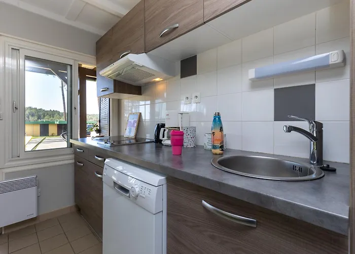 Cosy - En Famille * 莱昂